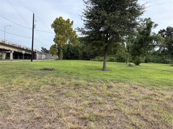 110 Shattuck, Lake Charles, LA 70601