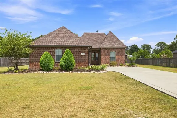 1838 N Coffey Pines Road N, Lake Charles, LA 70611