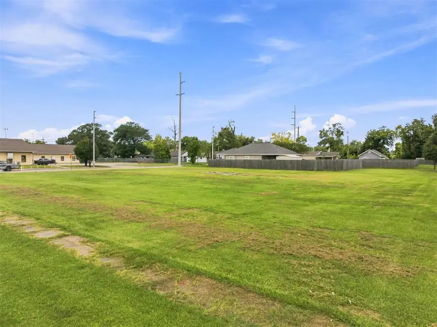 3523 Louisiana Avenue, Lake Charles, LA 70607 - #3