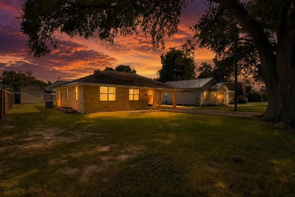 510 E Nezpique Street E, Jennings, LA 70546 - #1