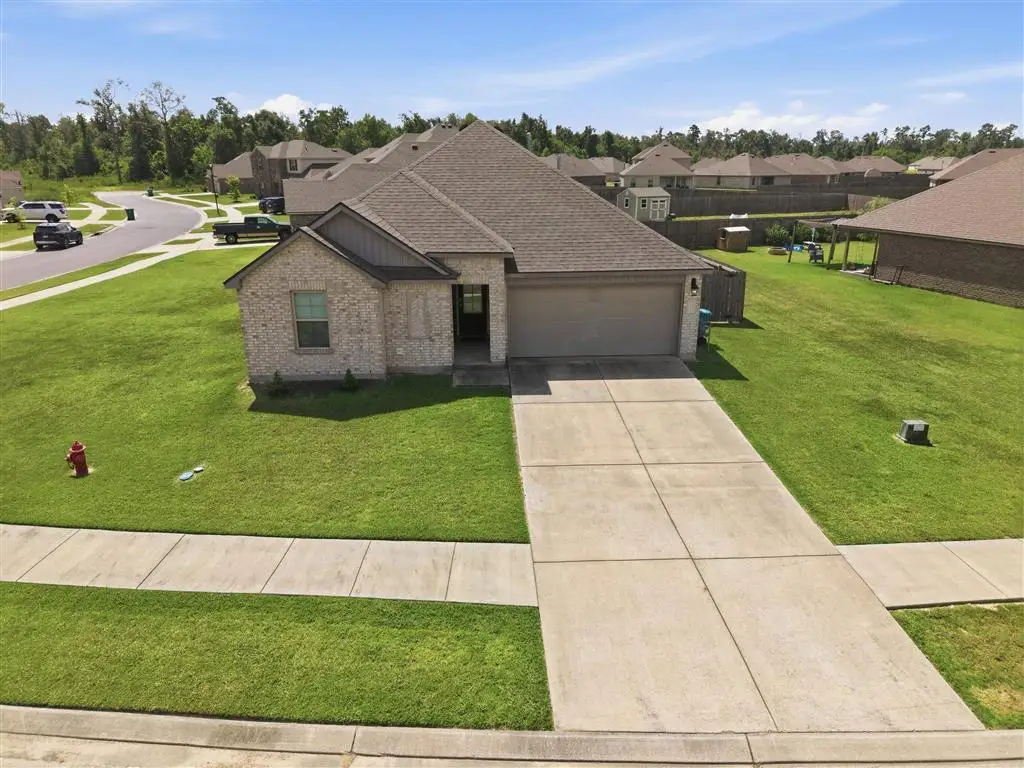 860 Coulee Bend Boulevard, Lake Charles, LA 70611 - #1