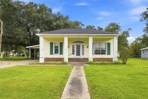415 Commercial Avenue, Lake Arthur, LA 70549