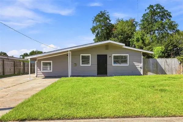 1413 Sage Dr., Lake Charles, LA 70607