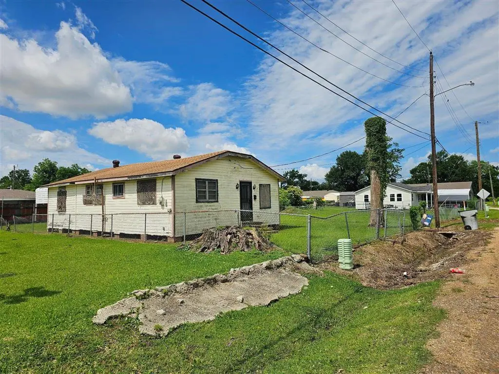 2422 Poplar Street, Lake Charles, LA 70601 - #1