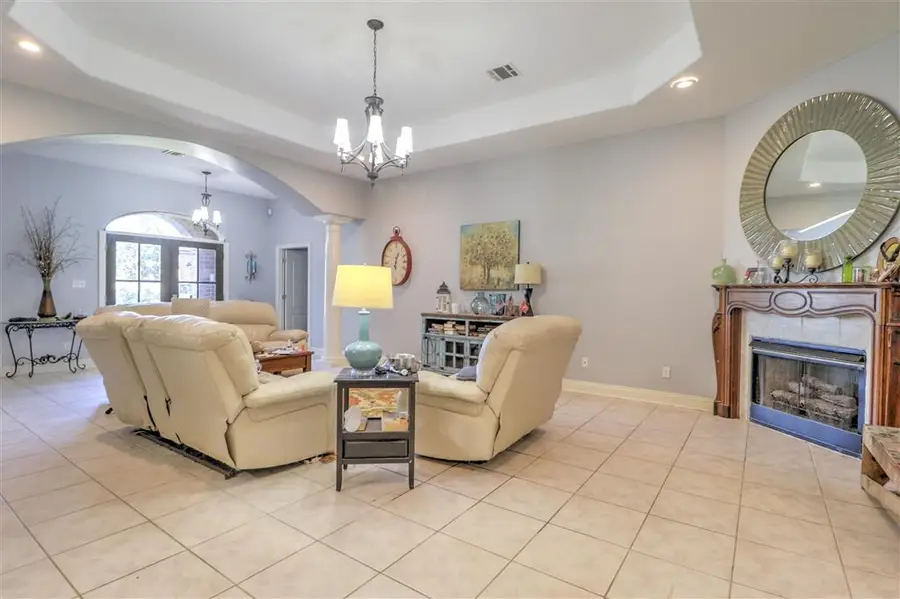 1113 Oakleaf Ln Lane, Lake Charles, LA 70605 - #2