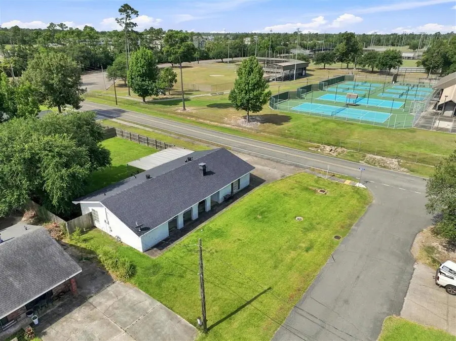 415 Hollywood Lane, Sulphur, LA 70663 - #3