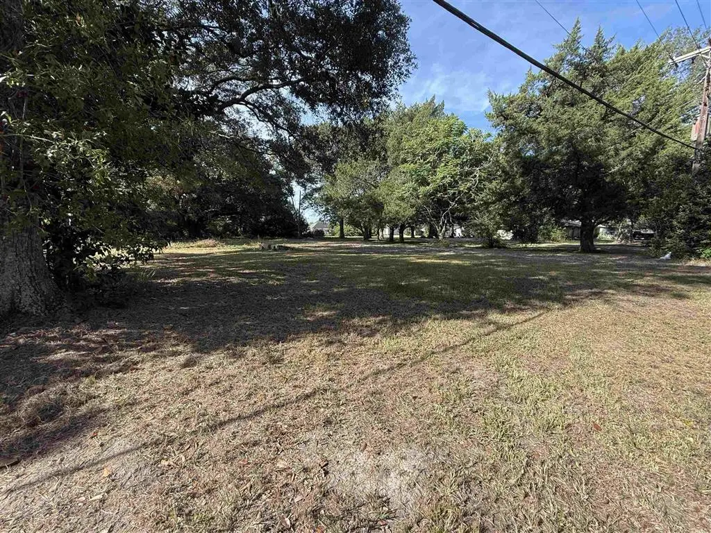 723 E Russell Avenue E, Welsh, LA  - #1