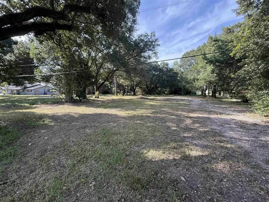 723 E Russell Avenue E, Welsh, LA  - #2