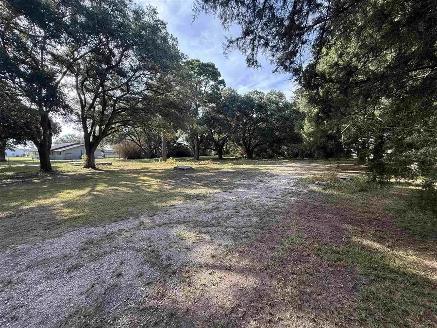 723 E Russell Avenue E, Welsh, LA  - #3