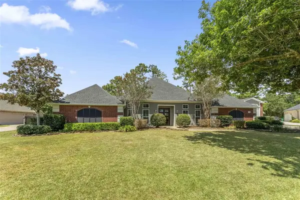 806 S Kade Lane S, Lake Charles, LA 70605