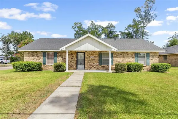 1901 Palermo Drive, Sulphur, LA 70663