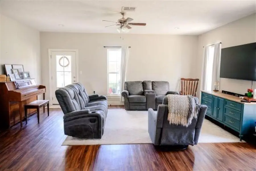 583 Rollins Road, Lake Charles, LA 70611 - #2