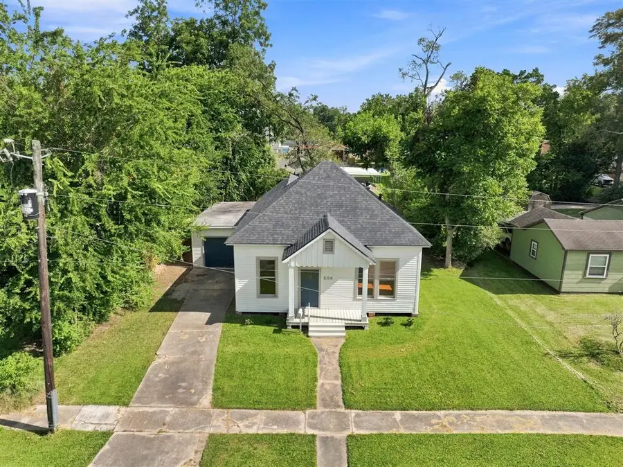 506 E Plaquemine Street E, Jennings, LA 70546 - #2