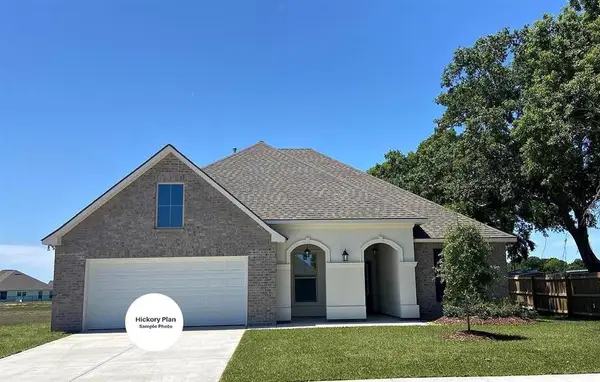 3409 Woods Road, Lake Charles, LA 70607