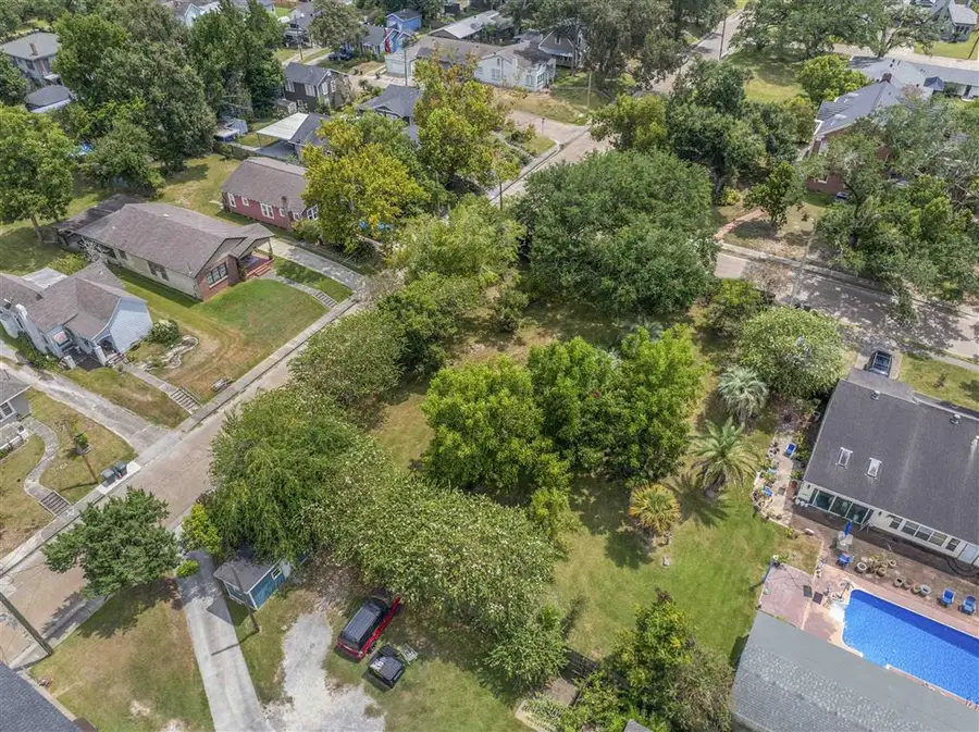 913 5th Street, Lake Charles, LA  - #2