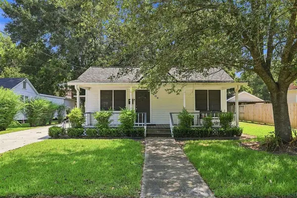 906 N Church N, Jennings, LA 70546