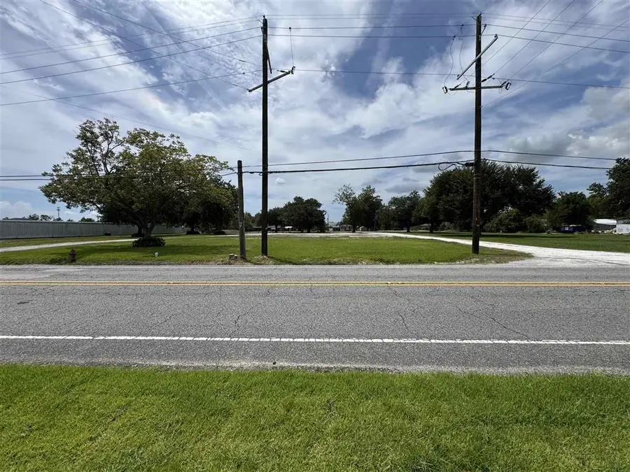 4834 Ihles Rd Road, Lake Charles, LA 70605 - #2