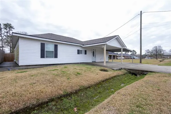 116 N Lightner Ave Avenue N, Iowa, LA 70647