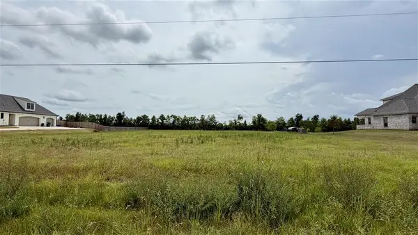 1067 Zoes Court, Lake Charles, LA 70605