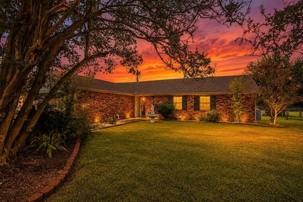 153 Beauregard Avenue, Sulphur, LA 70663 - #1