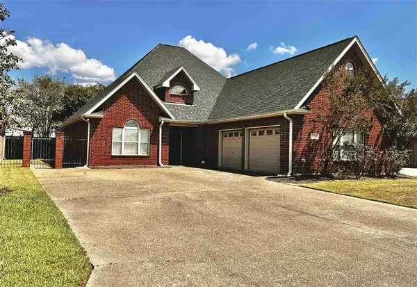 1004 Jacques Dr Drive, Sulphur, LA 70663