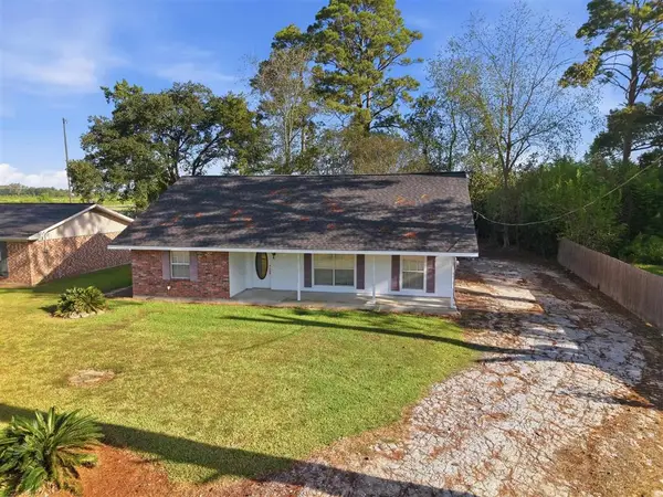 616 W 4th Avenue W, Oberlin, LA 70655