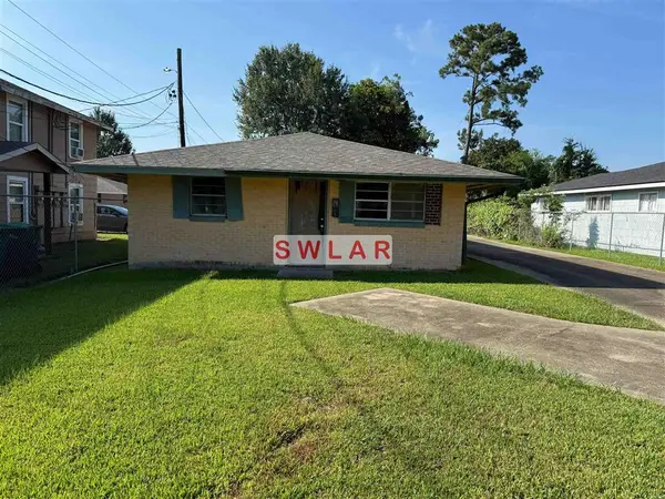 1304 15th St Street, Lake Charles, LA 70601