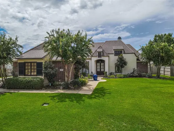 2335 Longue Vue Drive, Lake Charles, LA 70605