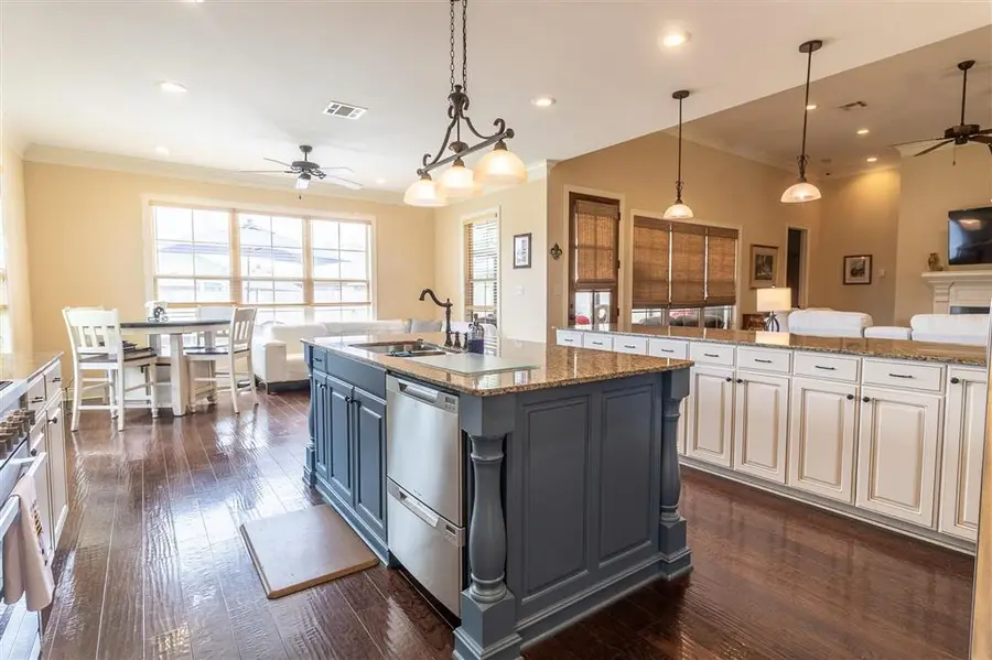 2335 Longue Vue Drive, Lake Charles, LA 70605 - #3