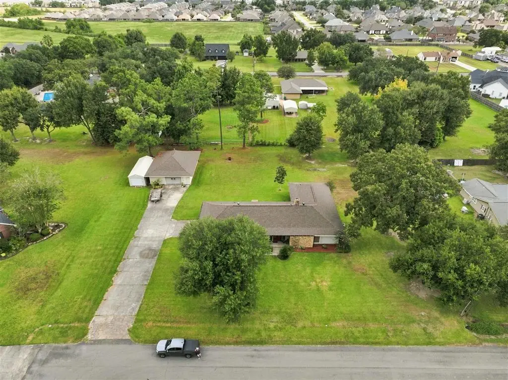 1142 N Tamela Drive N, Lake Charles, LA 70605 - #1
