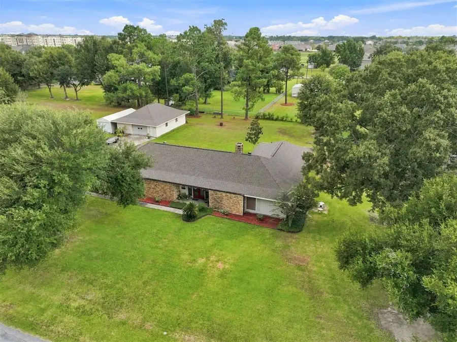 1142 N Tamela Drive N, Lake Charles, LA 70605 - #2