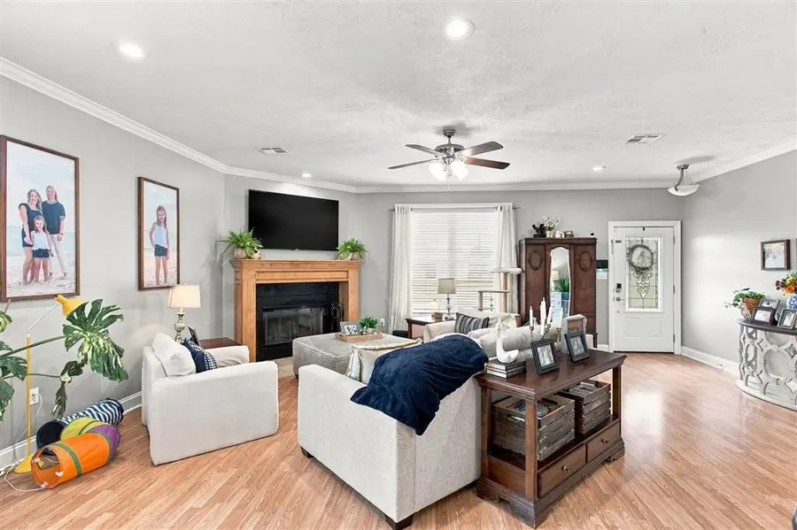 1112 Paris St Street, Lake Charles, LA 70605 - #2