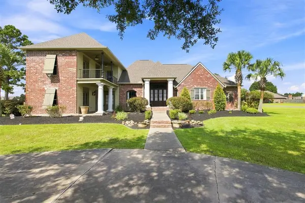 1525 Hickory Ridge Drive, Lake Charles, LA 70611