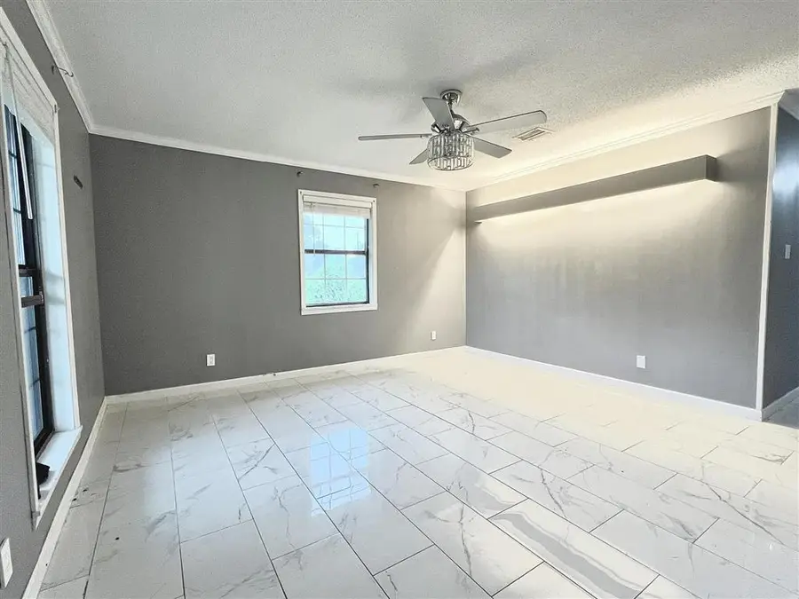 4068 Brentwood Avenue, Lake Charles, LA 70607 - #2
