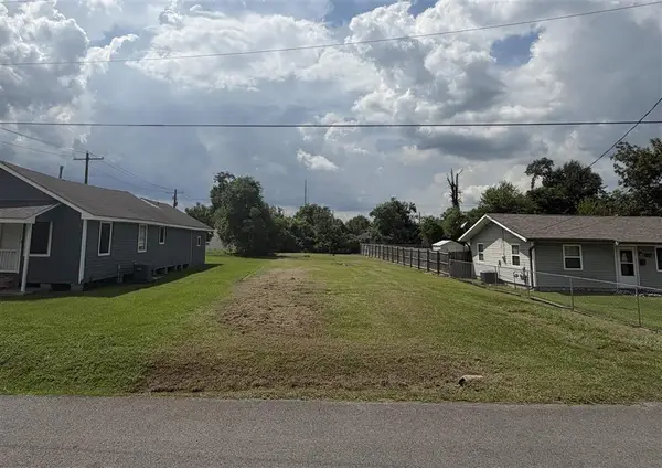 Lyons Street, Lake Charles, LA 70601