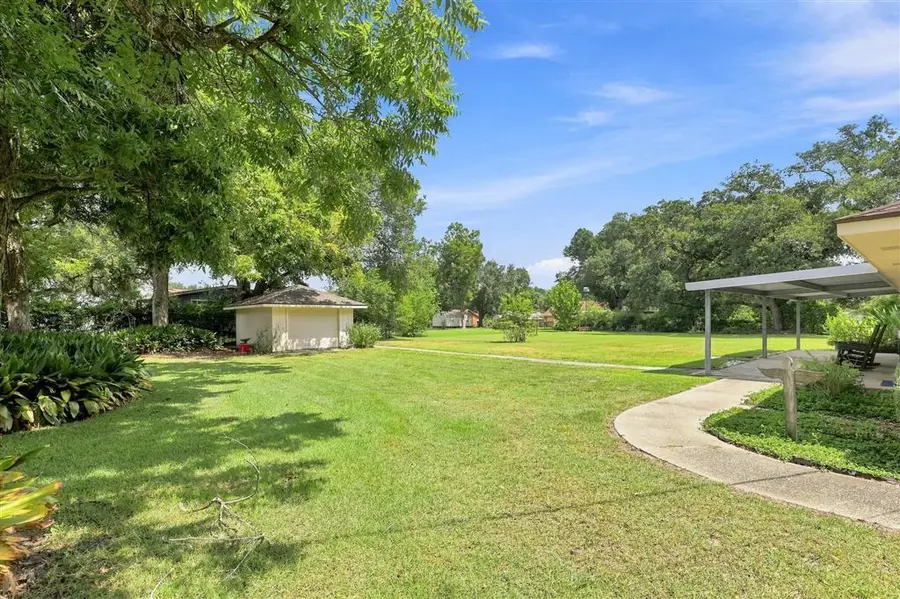 303 E 2nd Street E, Iowa, LA 70647 - #2