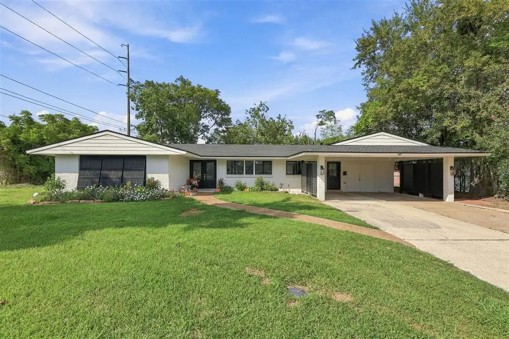 740 W Claude Street W, Lake Charles, LA 70605 - #1