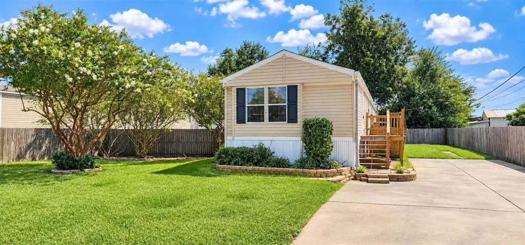 2525 Dolphin Drive, Lake Charles, LA 70605 - #1
