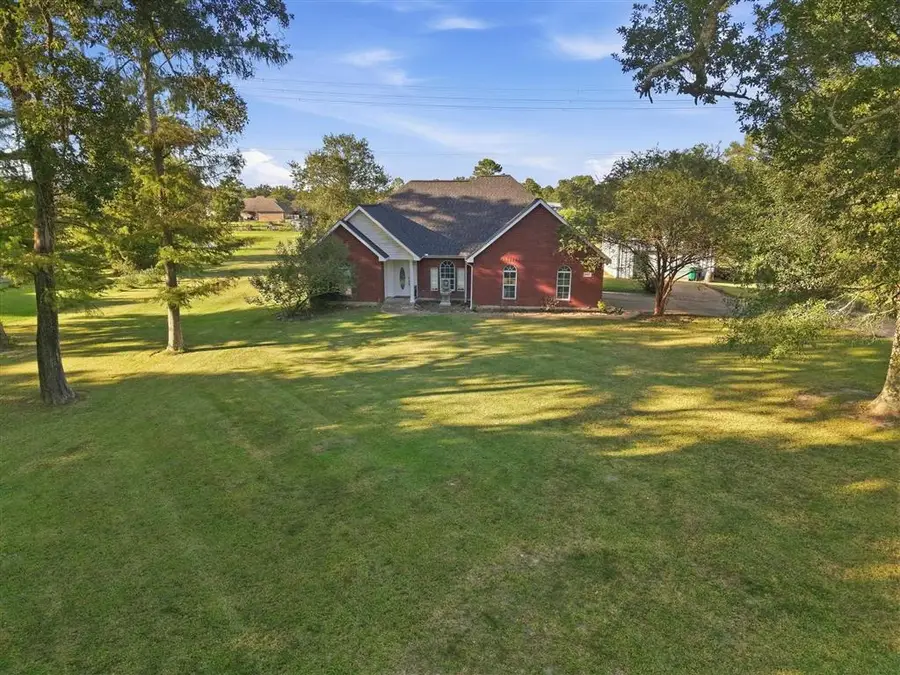 512 Gateway Drive, Moss Bluff, LA 70611 - #2