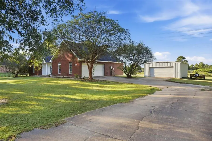512 Gateway Drive, Moss Bluff, LA 70611 - #3