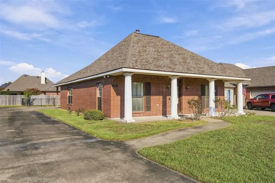 5714 E Dietrich Loop E, Lake Charles, LA 70605 - #3