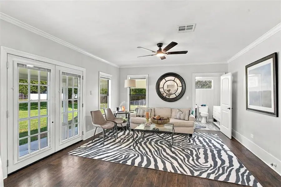 815 E Academy Avenue E, Jennings, LA 70546 - #2