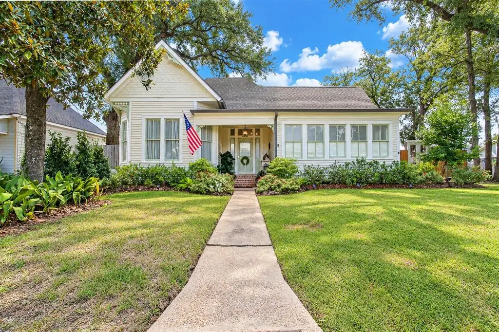 1002 Iris Street, Lake Charles, LA 70601 - #1