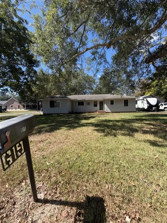619 S Sarah Street S, Welsh, LA 70591