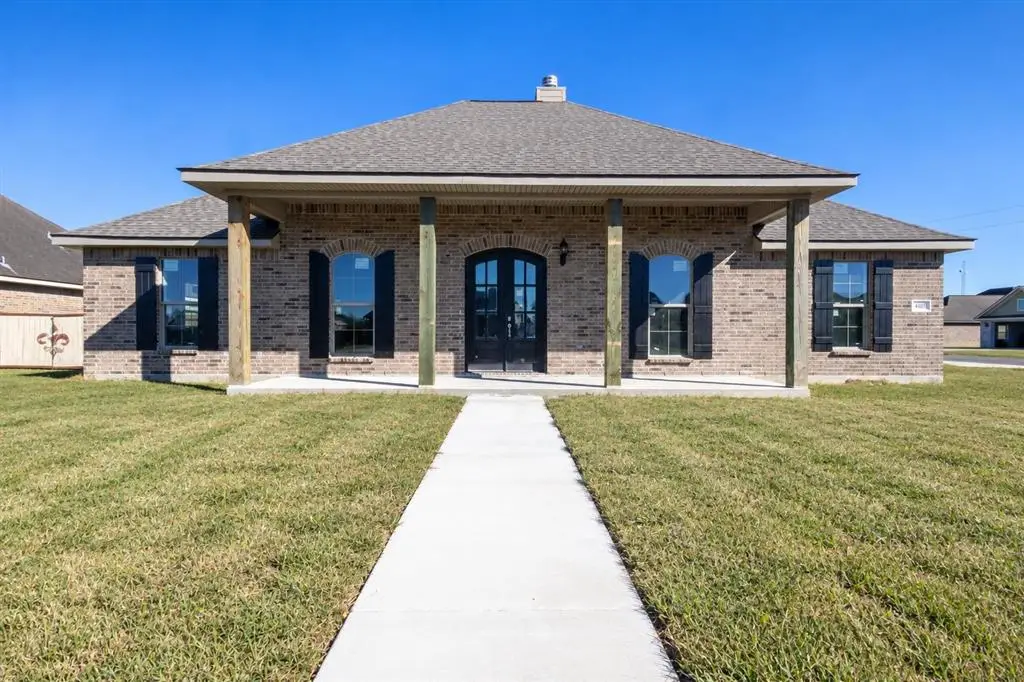 400 6th Street, Iowa, LA 70647 - #1