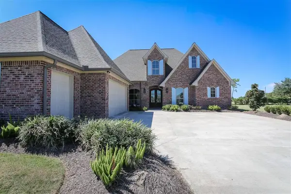 6508 White Oleander Circle, Lake Charles, LA 70605