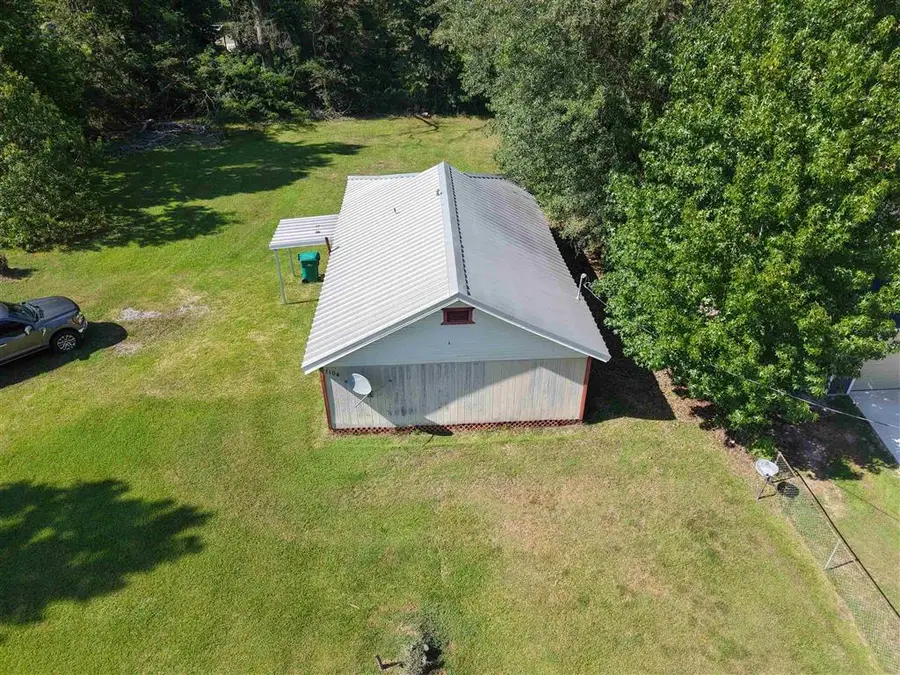 1104 Truth, Dequincy, LA 70633 - #3