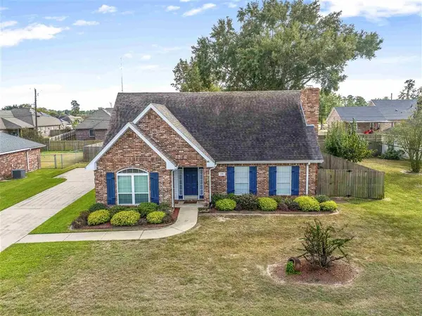 40 Mulberry, Sulphur, LA 70663