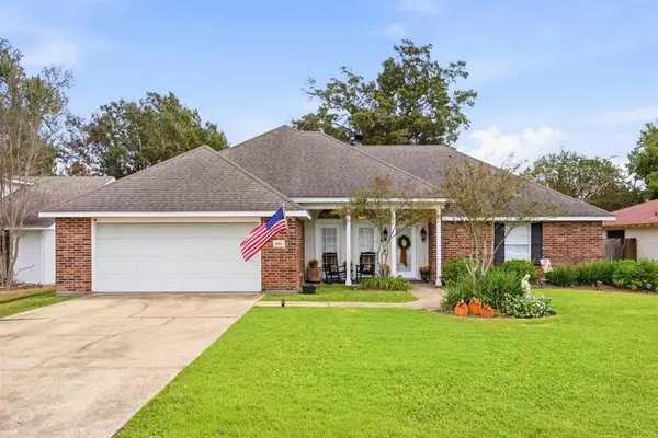 4841 Riverridge Dr Drive, Lake Charles, LA 70605