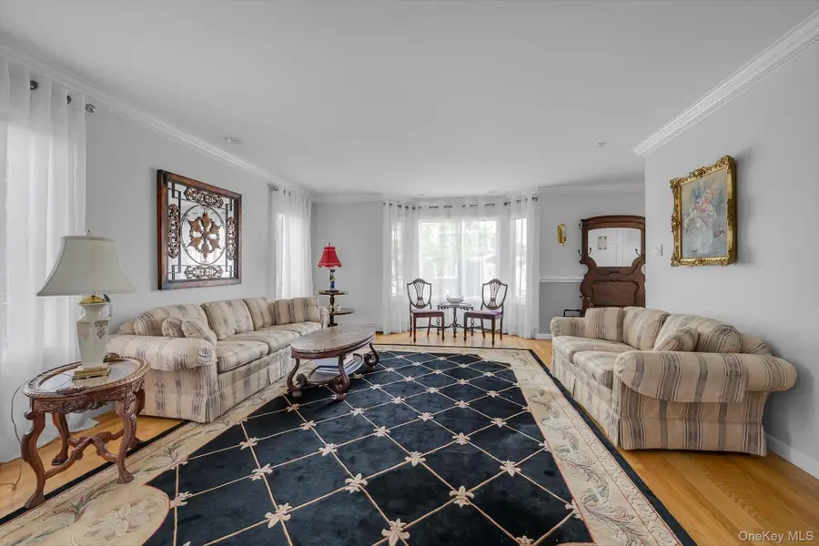 110 Union Place, Lynbrook, NY 11563 - #3